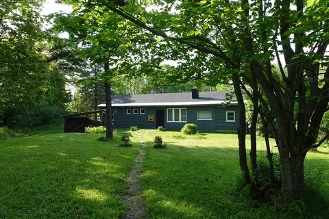 643 Old North Rd, Worthington, MA 01098
