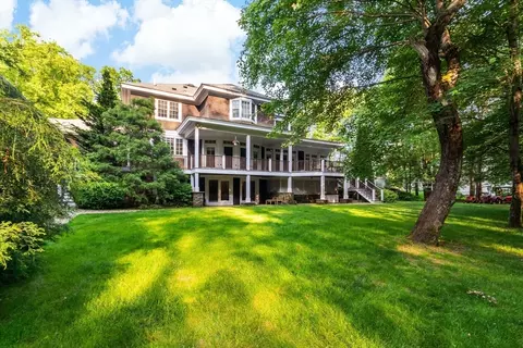 218 Pine St, Rehoboth, MA 02769 photo 2