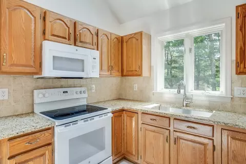 9 Dacey Dr, Centerville, MA 02632 photo 7