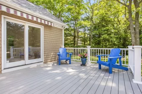 9 Dacey Dr, Centerville, MA 02632 photo 5