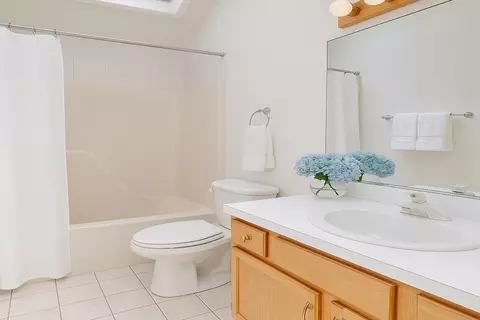 9 Dacey Dr, Centerville, MA 02632 photo 12