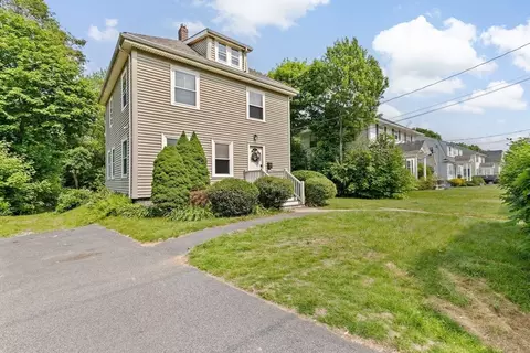 181 Myrtle St, Rockland, MA 02370
