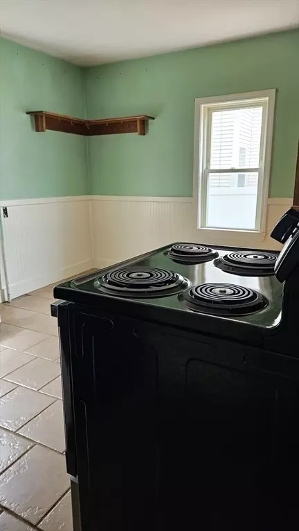 21 Morey St, Attleboro, MA 02703 photo 9