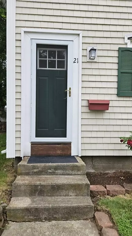 21 Morey St, Attleboro, MA 02703 photo 3