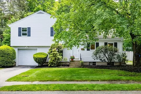 36 Yale Rd, Needham, MA 02494