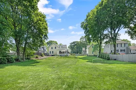 Exterior - 5 Tremont St, Beverly, MA 01915 photo 6 of 7