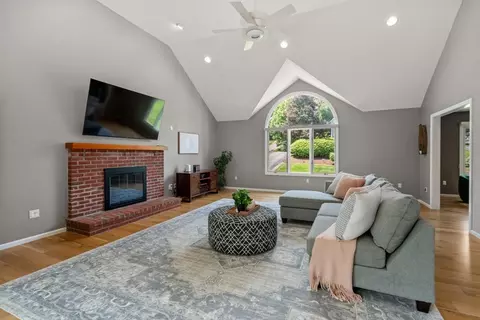 66 Ashcroft Rd, Sharon, MA 02067 photo 5