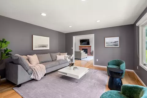 66 Ashcroft Rd, Sharon, MA 02067 photo 3
