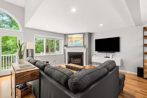 1200 Salem St #147, Lynnfield, MA 01940