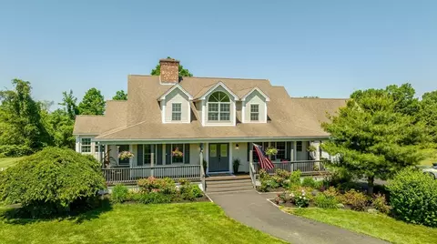 29 Bolles Rd, Wilbraham, MA 01095