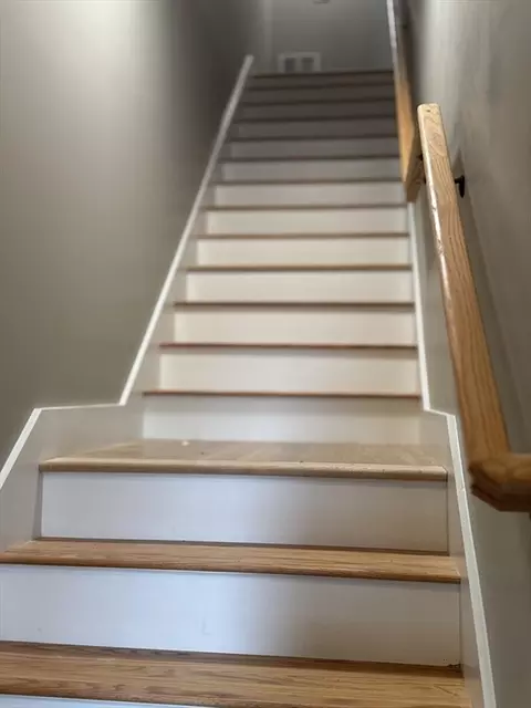 54 Richards St #0, Worcester, MA 01603 photo 4