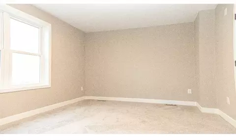 54 Richards St #0, Worcester, MA 01603 photo 13