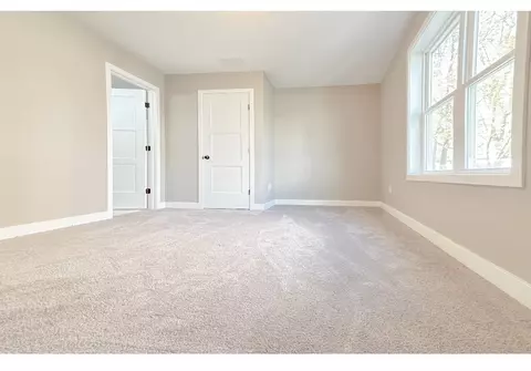 54 Richards St #0, Worcester, MA 01603 photo 23