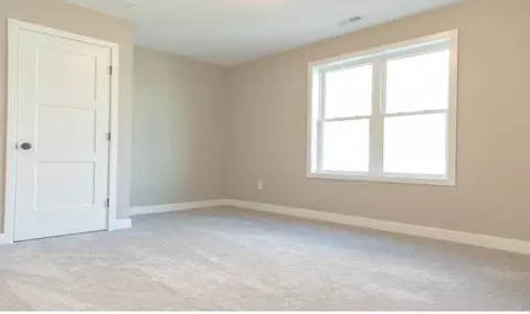 54 Richards St #0, Worcester, MA 01603 photo 10