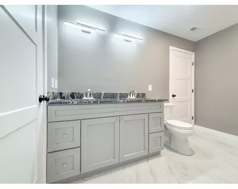 54 Richards St #0, Worcester, MA 01603 photo 16