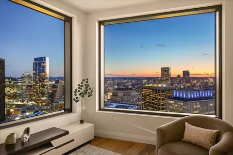 110 Sudbury St #4202, Boston, MA 02114