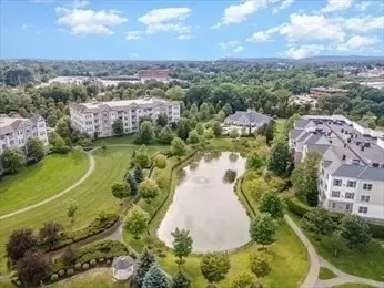 422 John Mahar Hwy #305, Braintree, MA 02184