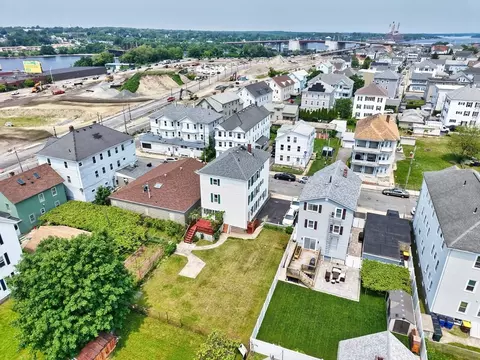 101 Cory St, Fall River, MA 02720 photo 8