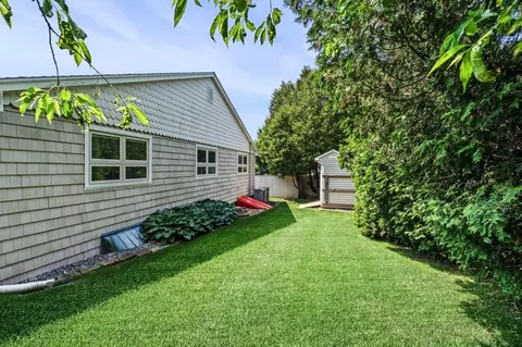 22 Thompson Rd, Marblehead, MA 01945 photo 39