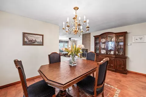 22 Thompson Rd, Marblehead, MA 01945 photo 11