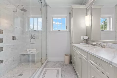 Bath - 382 Lee St, Brookline, MA 02445 photo 2 of 6