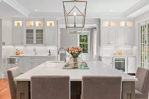 Kitchen - 382 Lee St, Brookline, MA 02445 photo 2 of 7