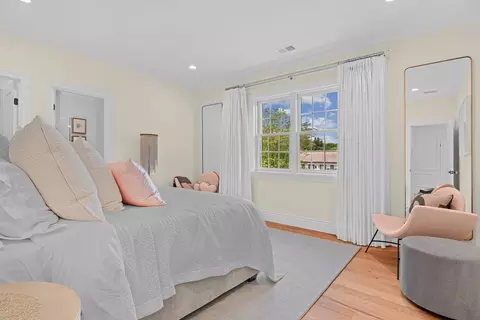 Bedroom - 382 Lee St, Brookline, MA 02445 photo 5 of 5