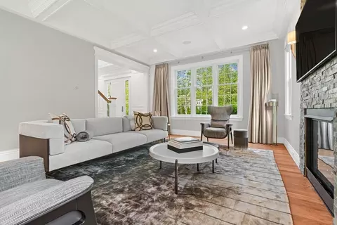 Living - 382 Lee St, Brookline, MA 02445 photo 2 of 3