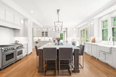 Kitchen - 382 Lee St, Brookline, MA 02445 photo 7 of 7