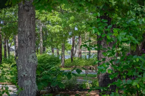 64 Manitoba Rd, Mashpee, MA 02649 photo 9