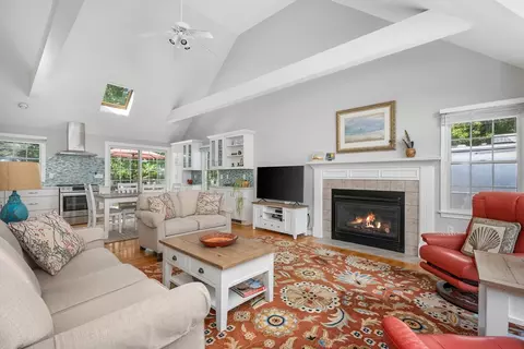 64 Manitoba Rd, Mashpee, MA 02649 photo 4
