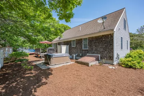 64 Manitoba Rd, Mashpee, MA 02649 photo 16