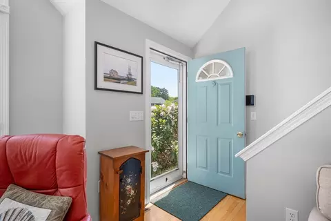 64 Manitoba Rd, Mashpee, MA 02649 photo 3