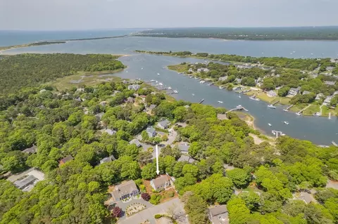 64 Manitoba Rd, Mashpee, MA 02649 photo 23