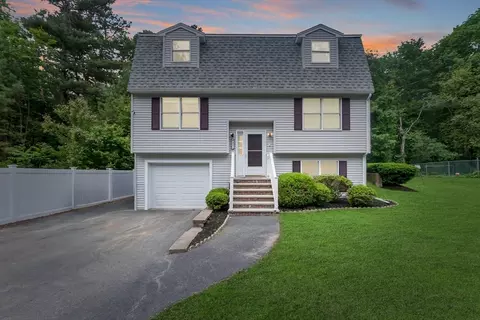 27 Harnden Rd, Billerica, MA 01821