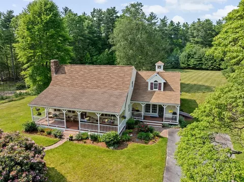 167 Old Miller St, Middleboro, MA 02346