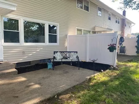 Exterior - 2500 Pendleton Ave #2500, Chicopee, MA 01022 photo 5 of 9