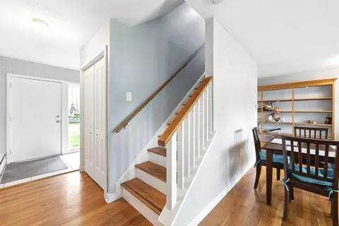 Entry Way - 2500 Pendleton Ave #2500, Chicopee, MA 01022 photo 2 of 3