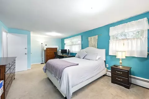 Bedroom - 2500 Pendleton Ave #2500, Chicopee, MA 01022 photo 1 of 2