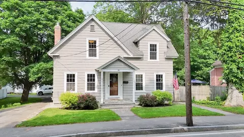 30 Crescent St, West Boylston, MA 01583