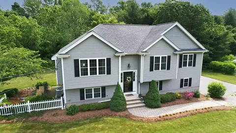 30 Curve St, Bridgewater, MA 02324