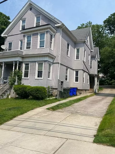 877 High St, Fall River, MA 02720