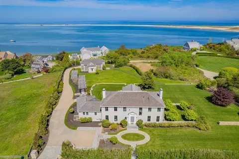 108 Shore Rd, Chatham, MA 02633