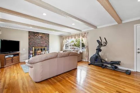 151 Estes St, Everett, MA 02149 photo 17