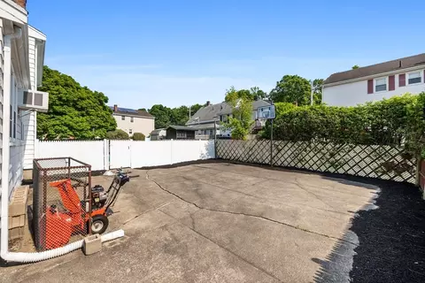 151 Estes St, Everett, MA 02149 photo 33