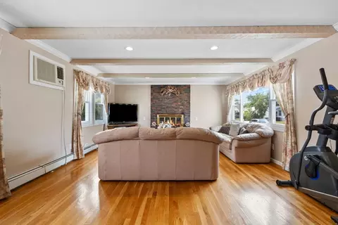 151 Estes St, Everett, MA 02149 photo 15