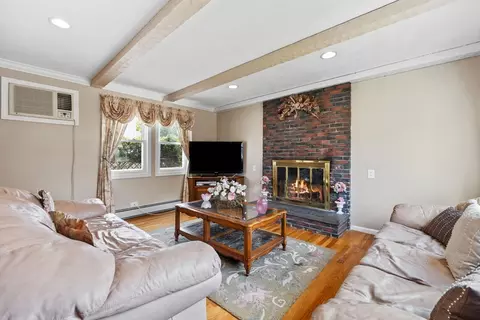 151 Estes St, Everett, MA 02149 photo 16