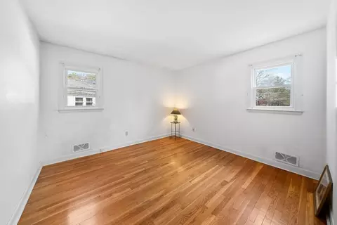 Bedroom - 301 Main St, Acushnet, MA 02743 photo 6 of 6
