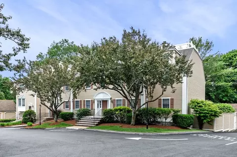 71 Weatherly #71, Salem, MA 01970