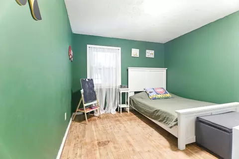 42 Jacob St, Chicopee, MA 01020 photo 13